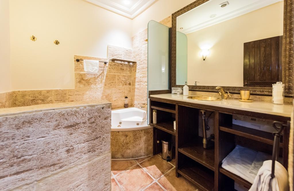 شقة Downtown Jacuzzi مدريد المظهر الخارجي الصورة